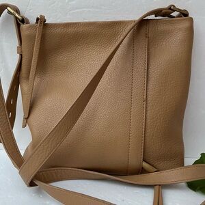 Hobo International Tan Leather Crossbody Bag $248 MSRP